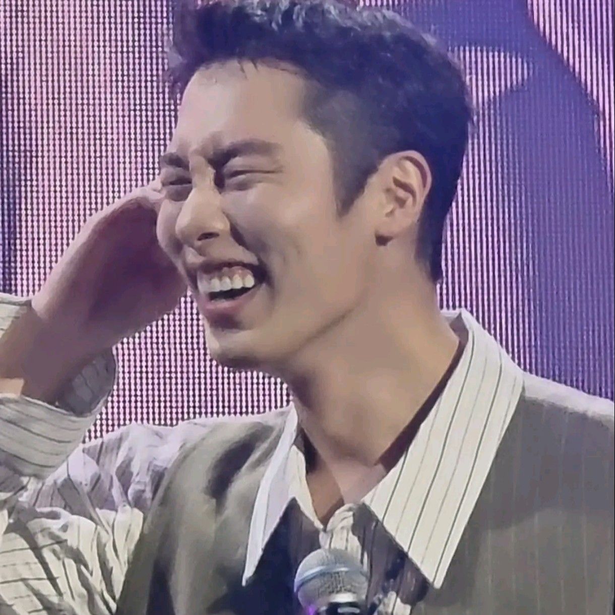 Recent activity shot of Lee Jaewook