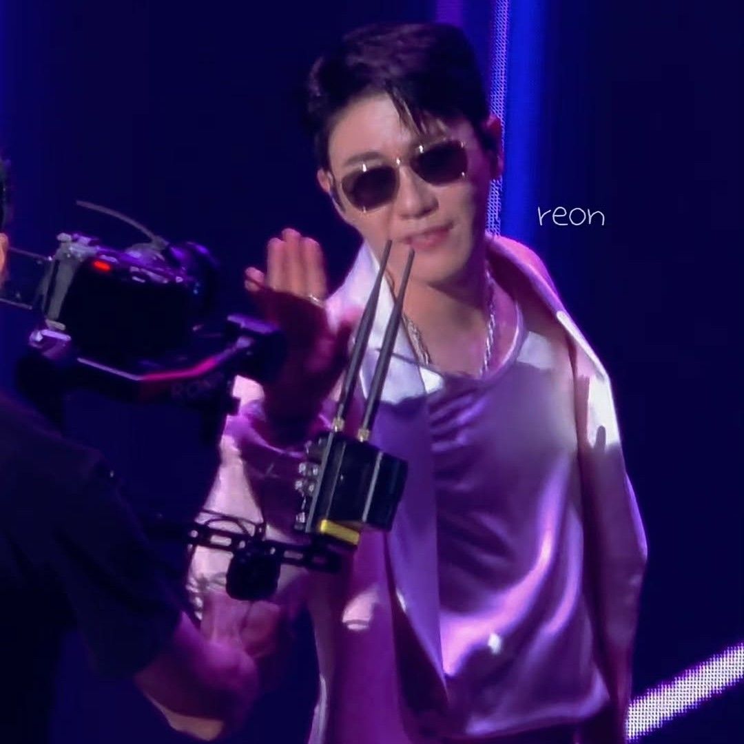 영탁의 비하인드 컷