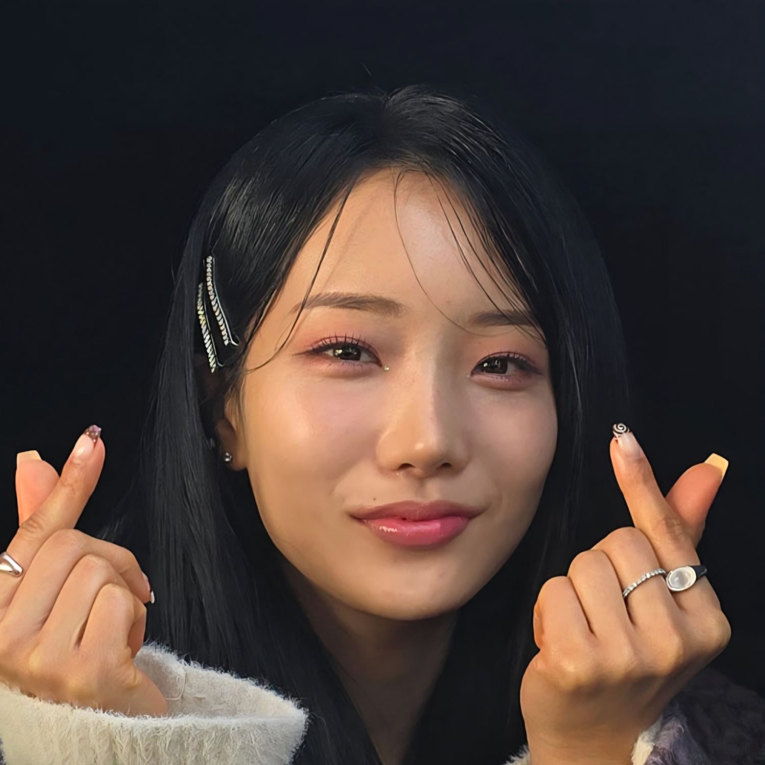 A moment captured by a fan of Kim Soyeon (2004)