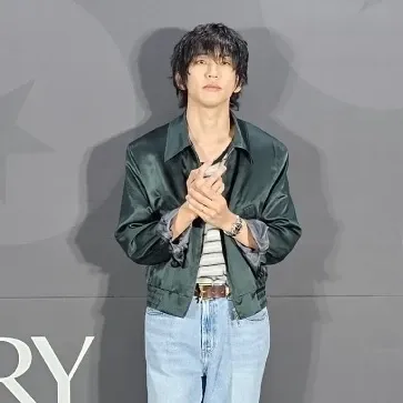 A moment captured by a fan of Lee Seungyoon