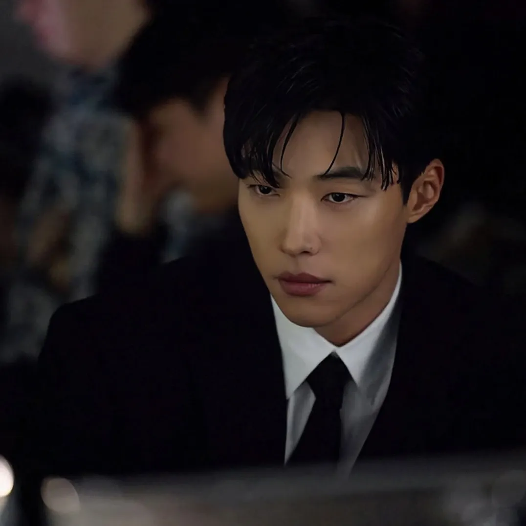 Behind-the-scenes cut of Woo Dohwan