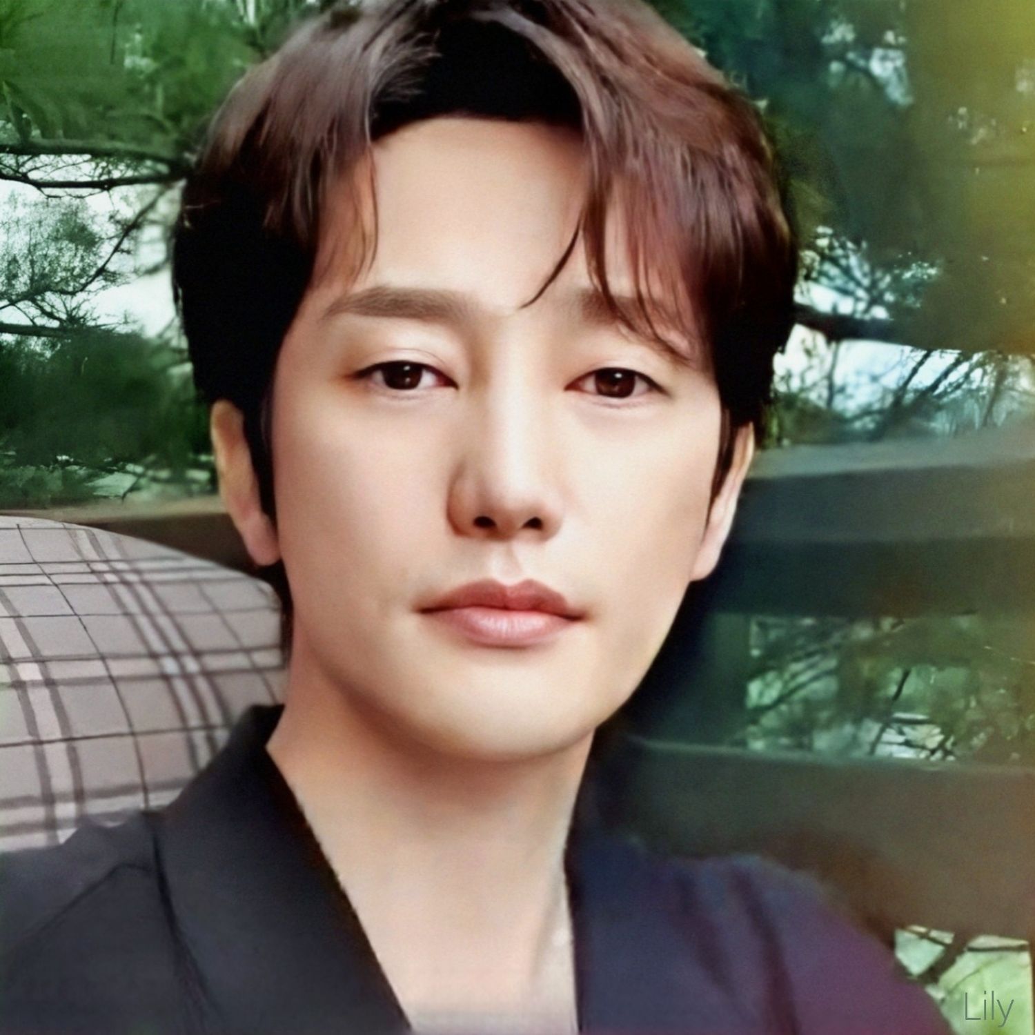 Behind-the-scenes cut of Park Sihoo