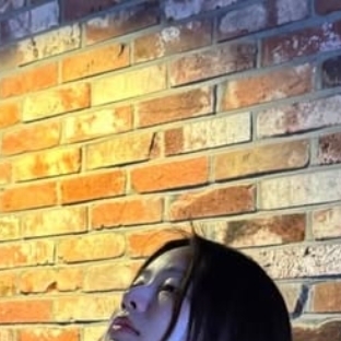 Recent activity shot of Park Yoona