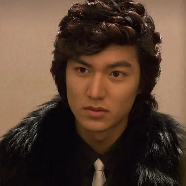 Behind-the-scenes cut of Lee Minho