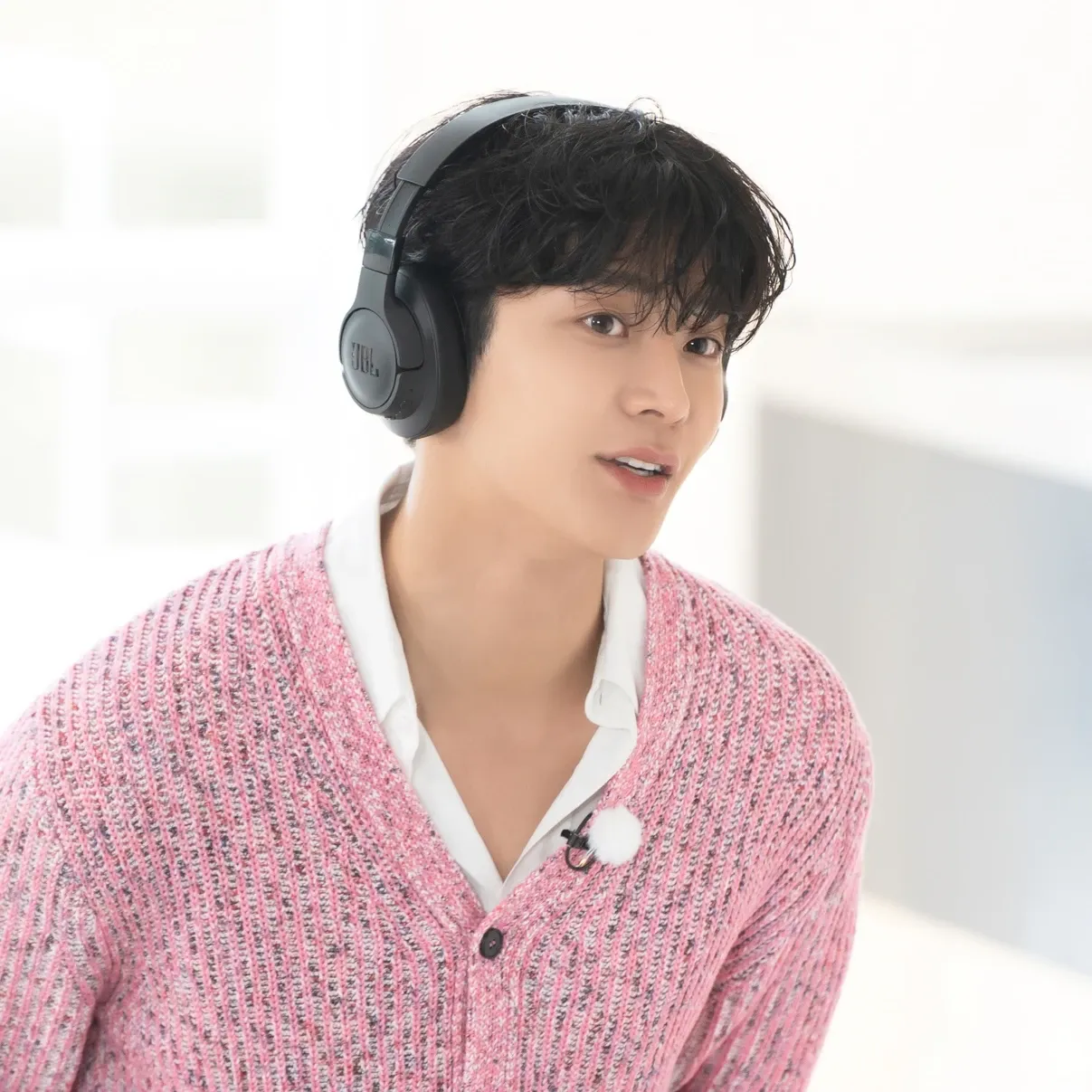 Foto kegiatan terbaru dari Rowoon