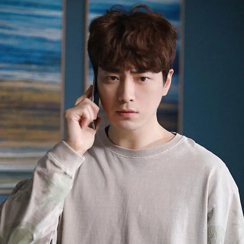 Latest photo of Lee Joonhyuk