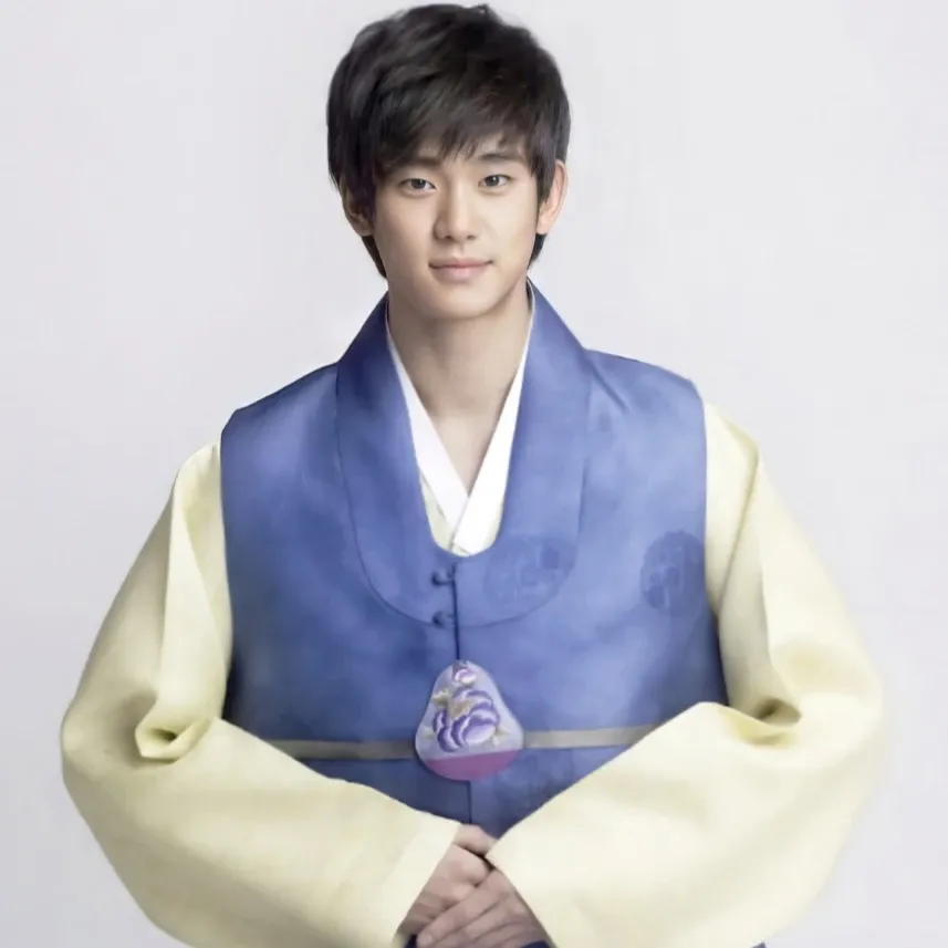 Behind-the-scenes cut of Kim Soohyun