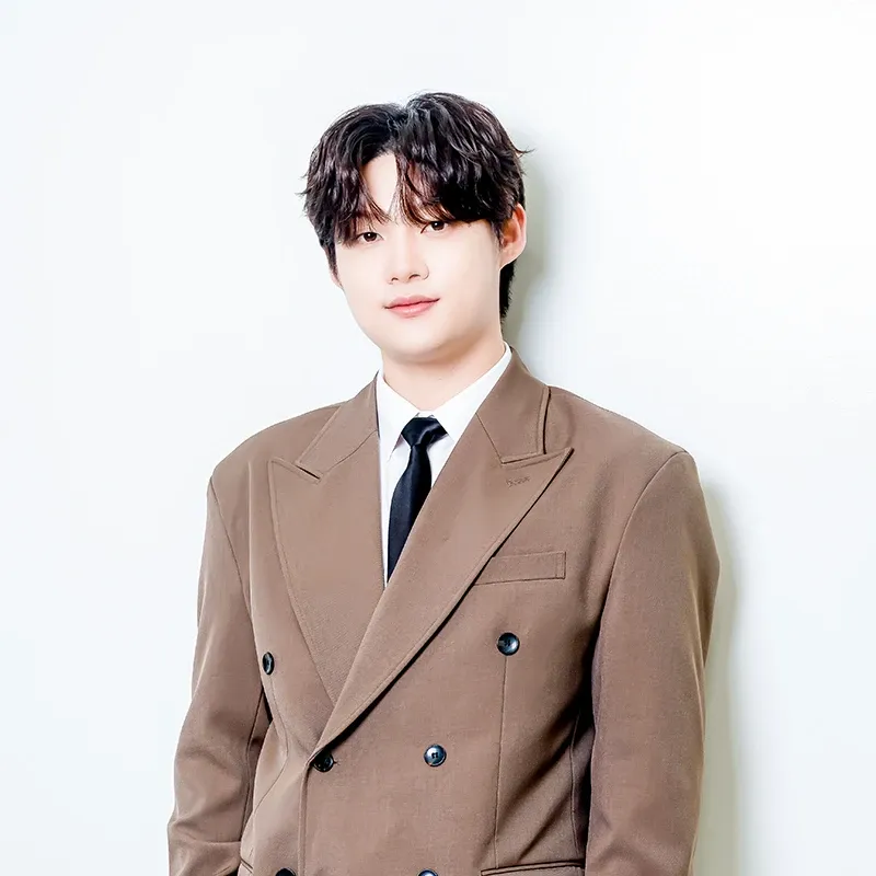 Recent activity shot of Choi Jaemyeong