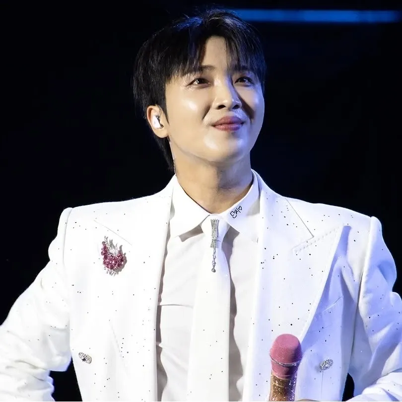 Latest photo of Hwang Yunsung