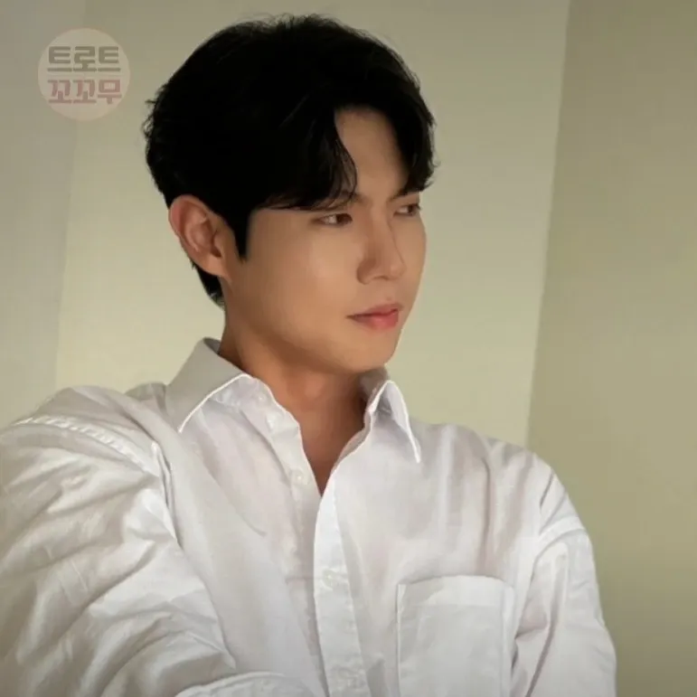 Behind-the-scenes cut of Son Taejin