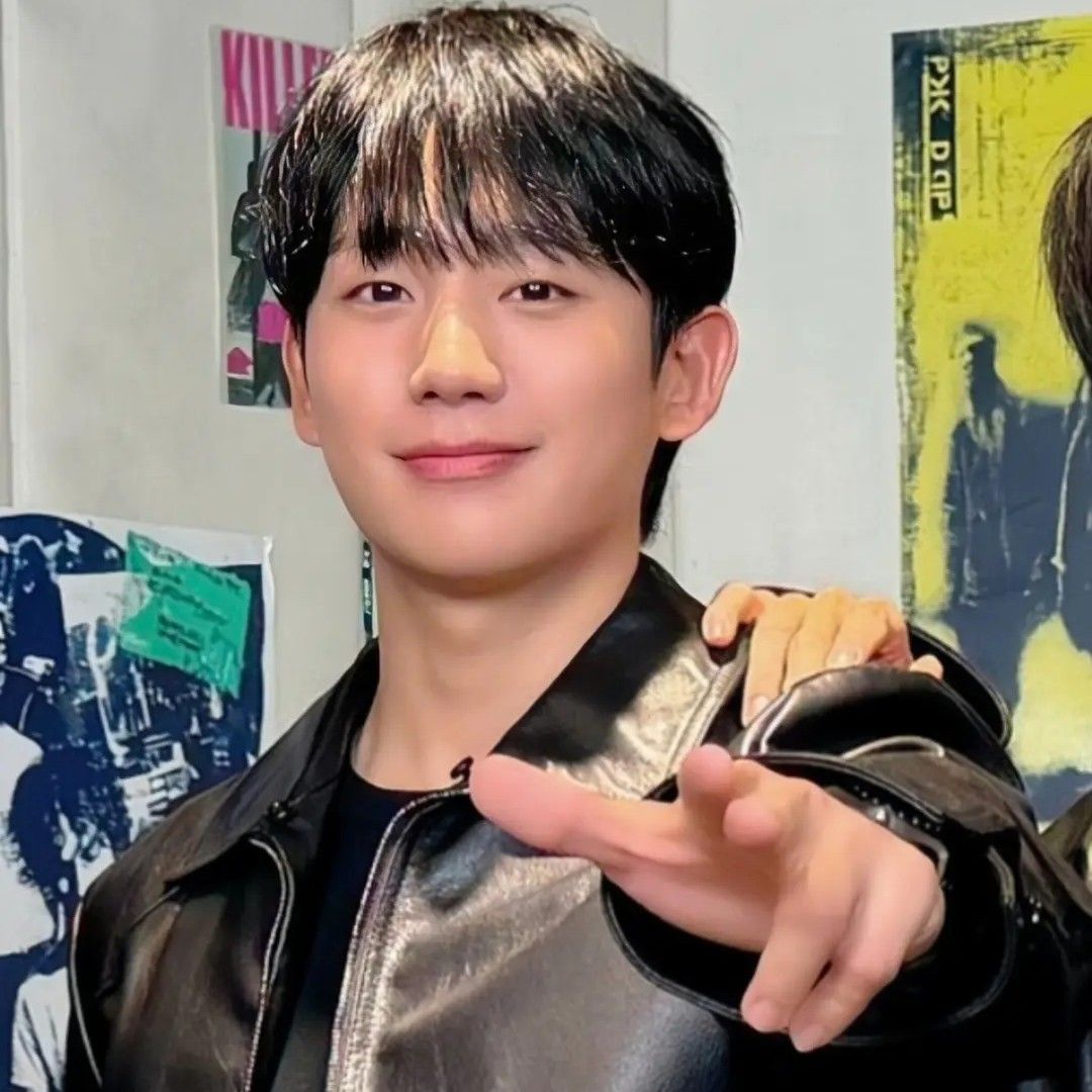 丁海寅的近期活動照