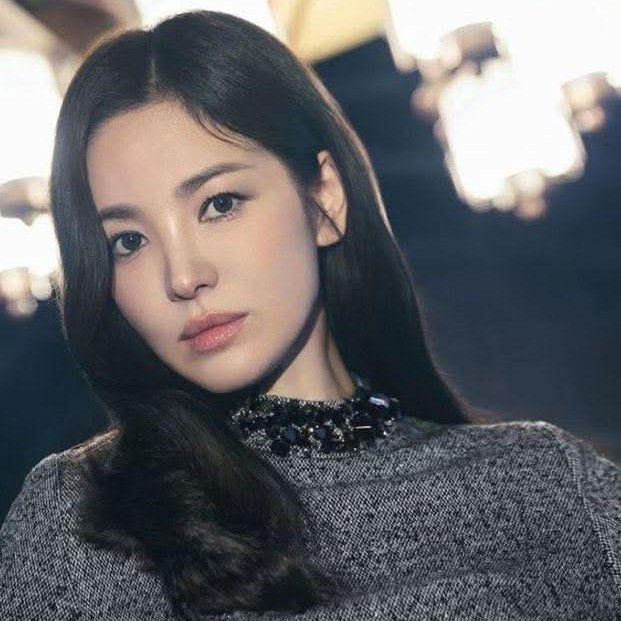 ソン・ヘギョのビハインドカット