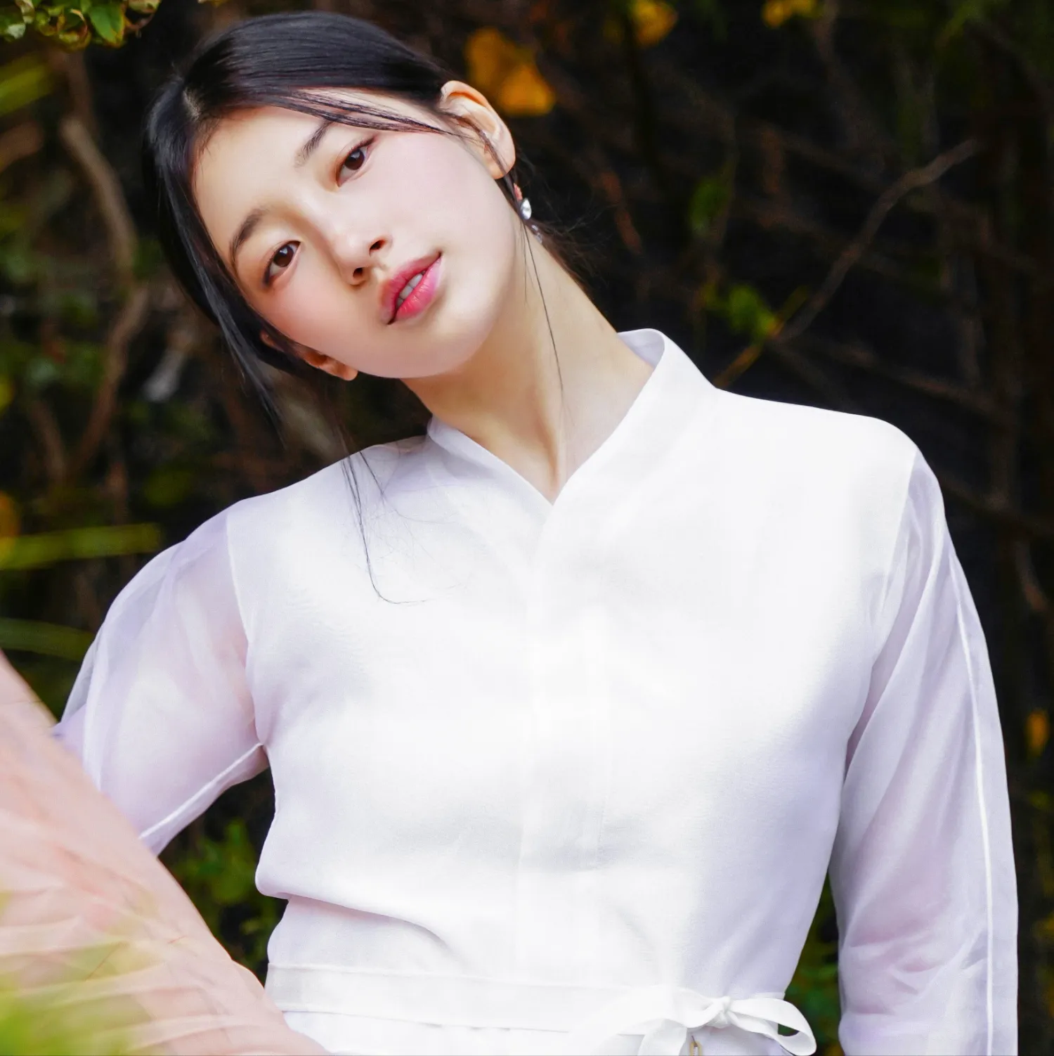 Recent activity shot of Bae Suzy
