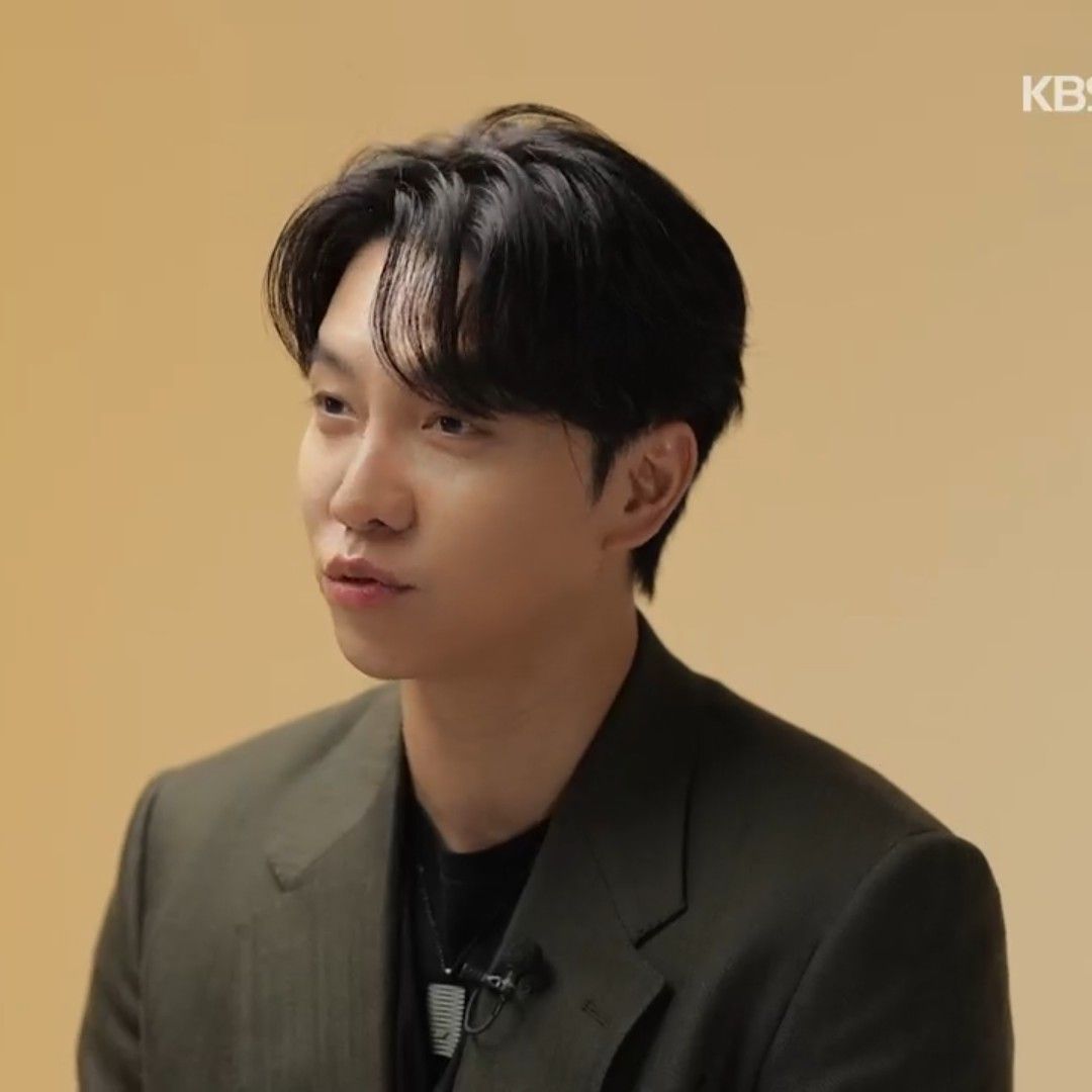 粉丝拍下的李升基瞬间