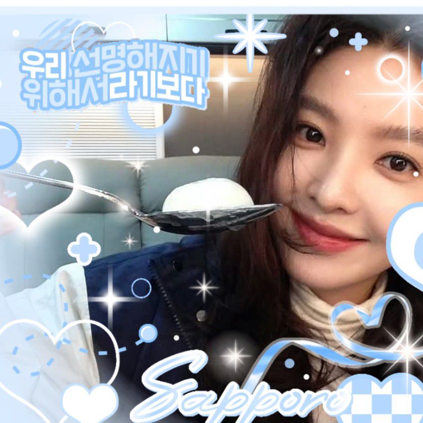 A moment captured by a fan of Zhang Ruonan