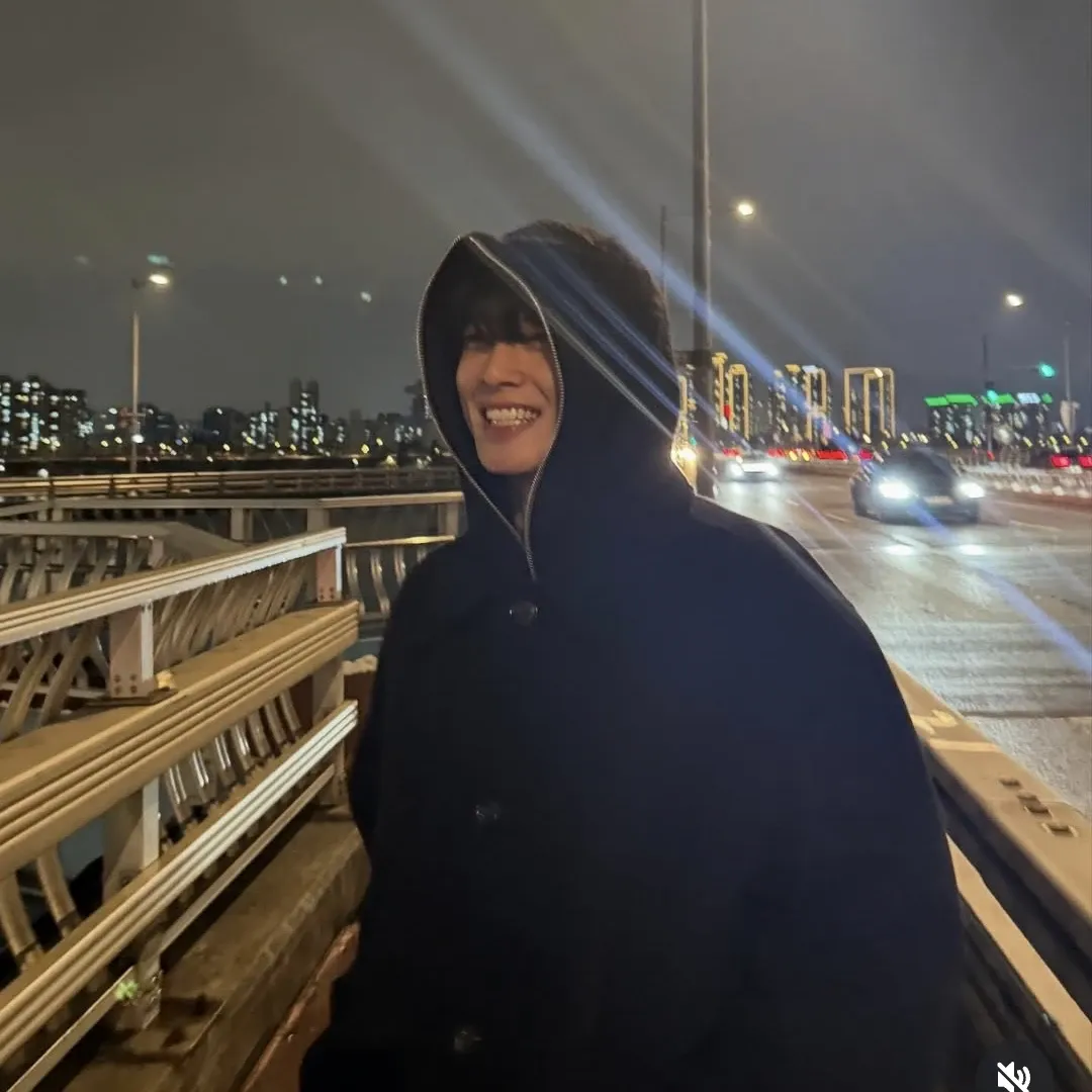 Latest photo of Cha Eunwoo