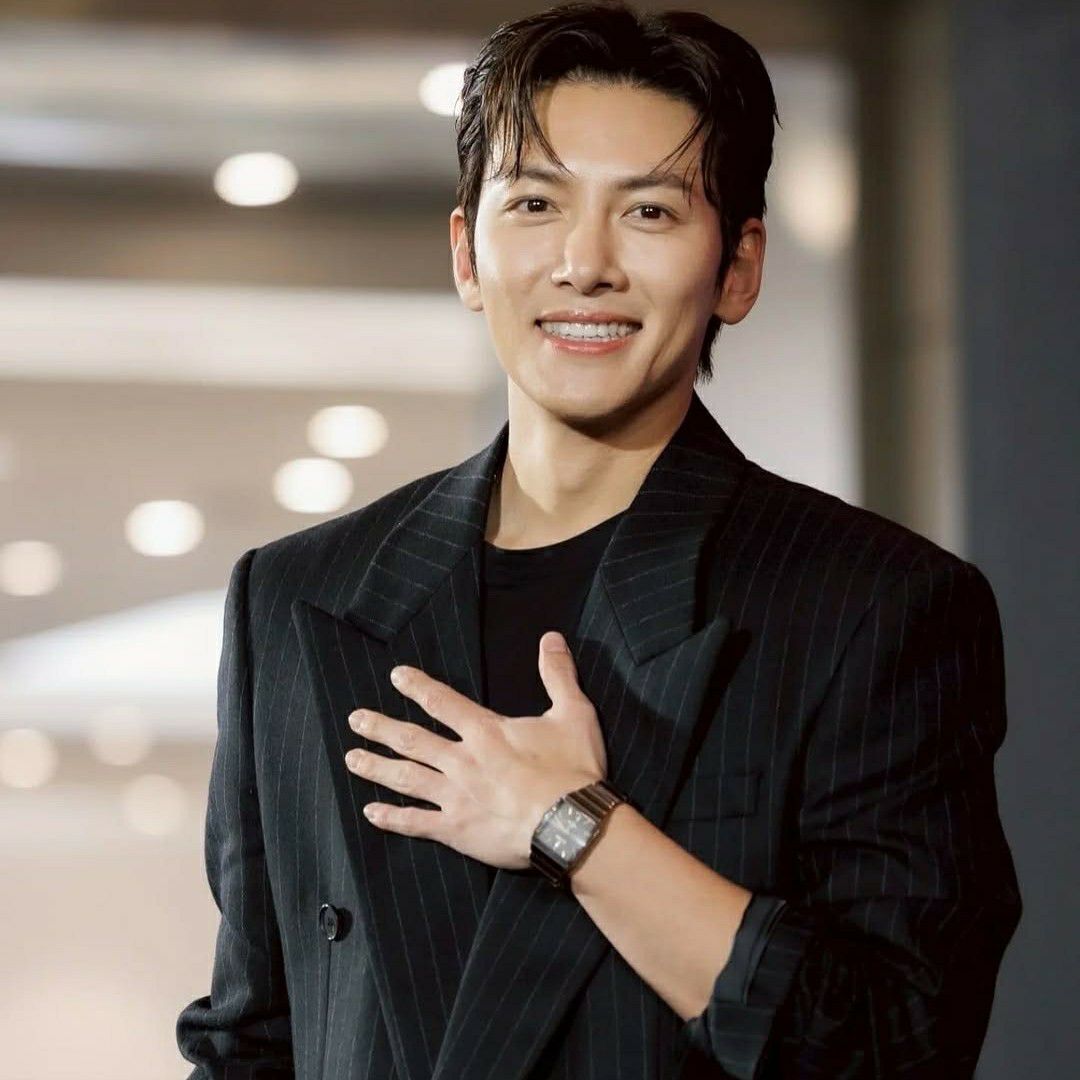 チ・チャンウクの最近の活動ショット