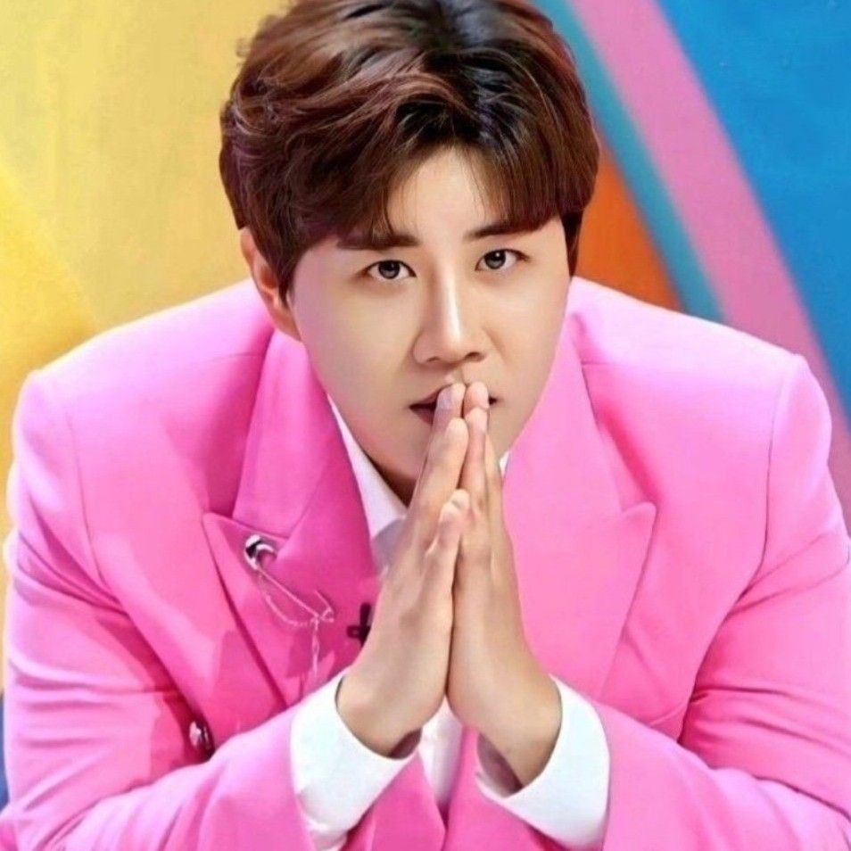 チン・ヘソンの最新写真