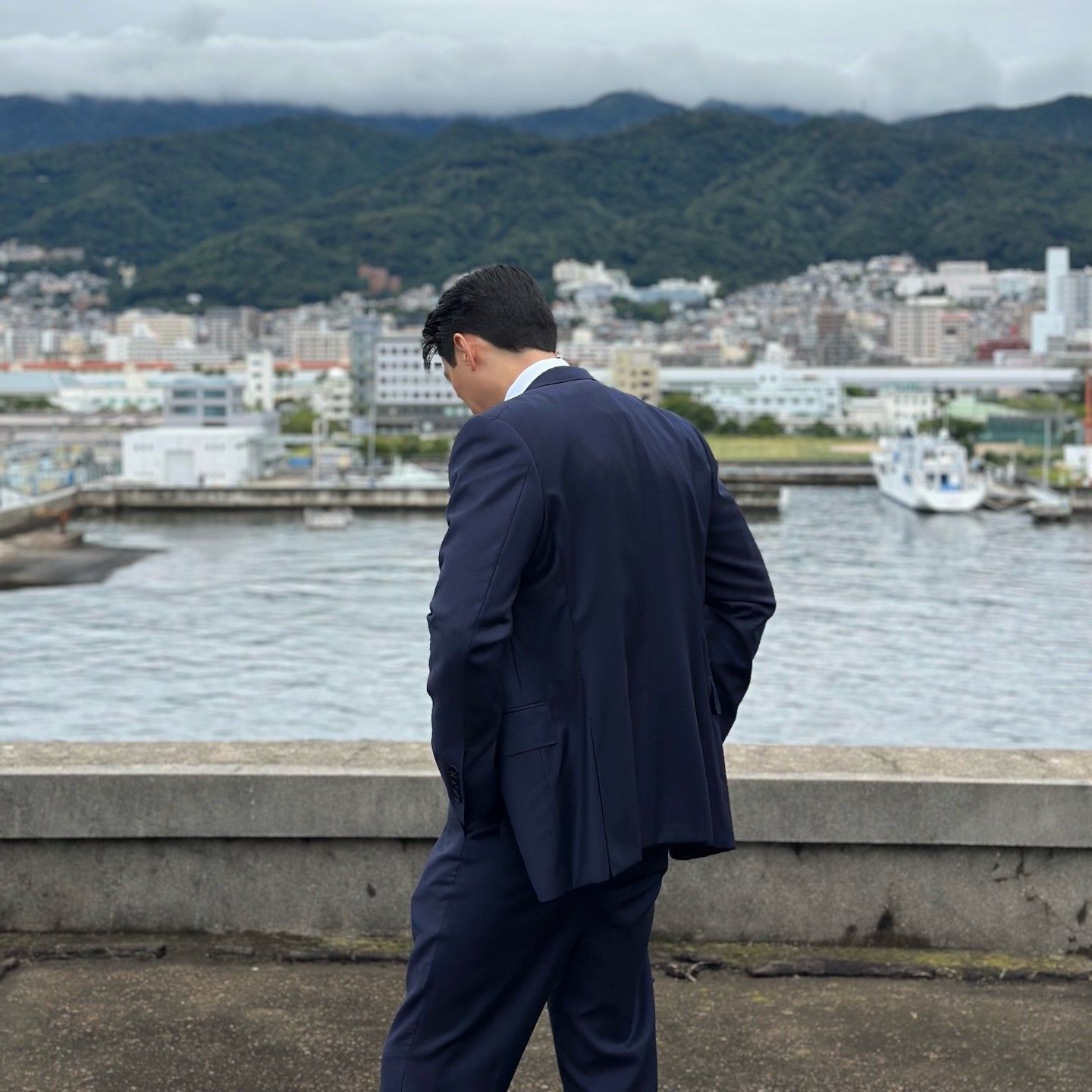 Foto kegiatan terbaru dari Hyun Bin