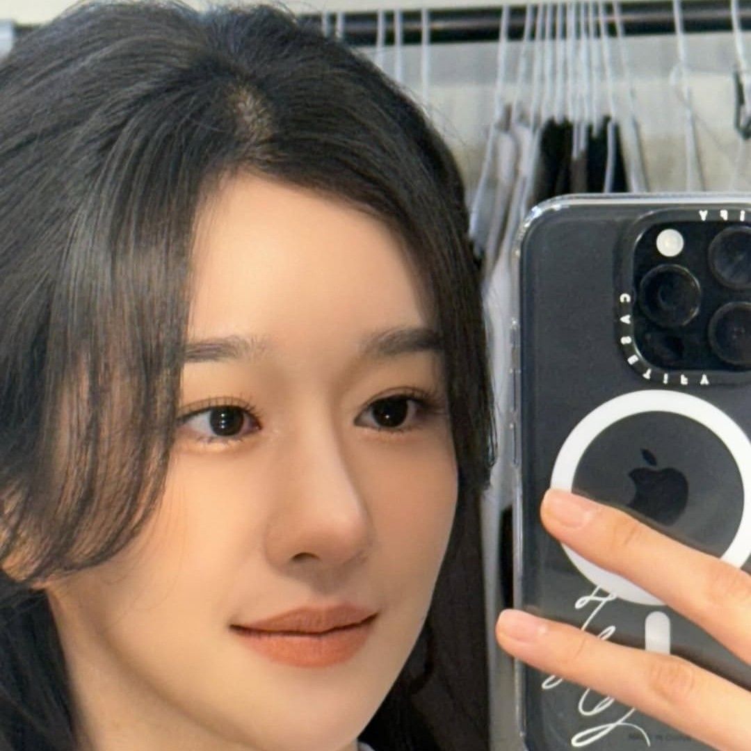 A moment captured by a fan of Seo Yeaji