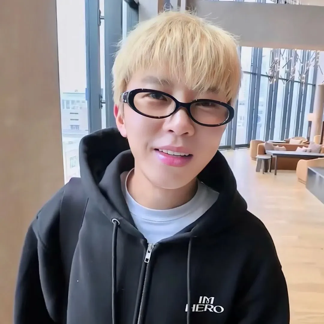 임영웅의 비하인드 컷