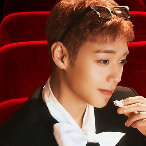 A moment captured by a fan of Park Jihoon