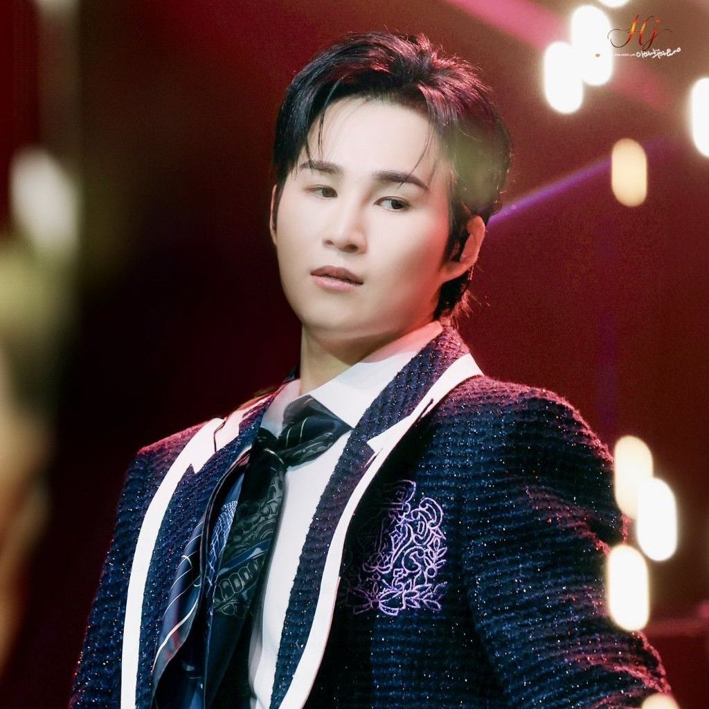 キム・ヒジェのビハインドカット