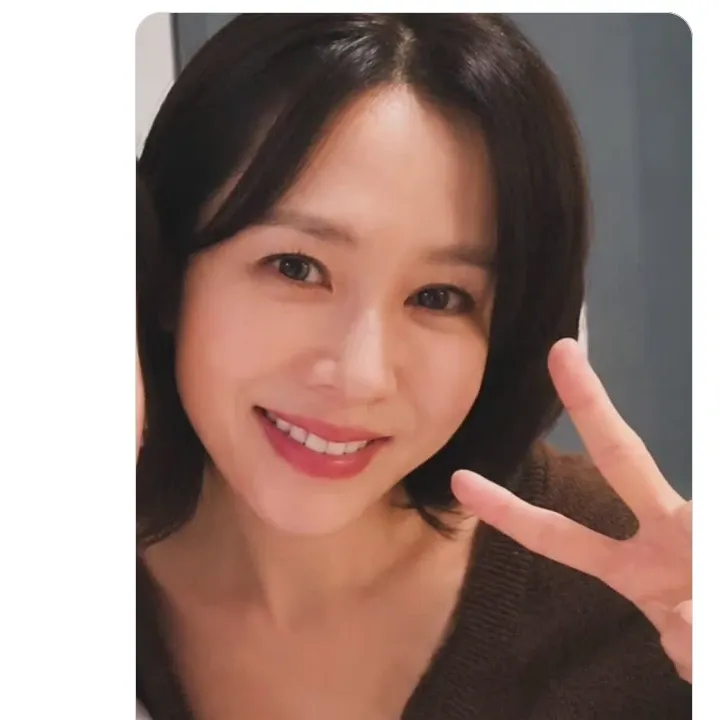 Foto kegiatan terbaru dari Son Yejin