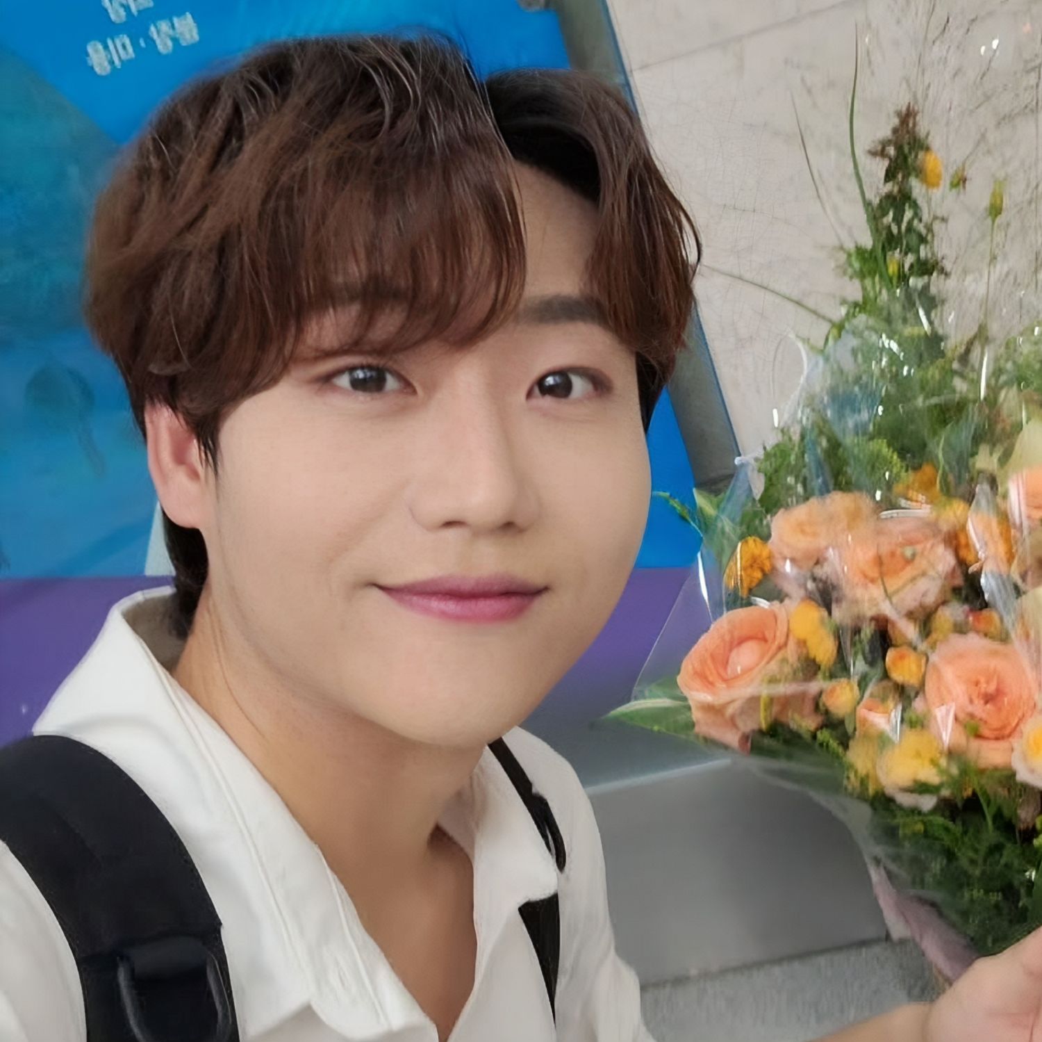 A moment captured by a fan of Min Soohyun