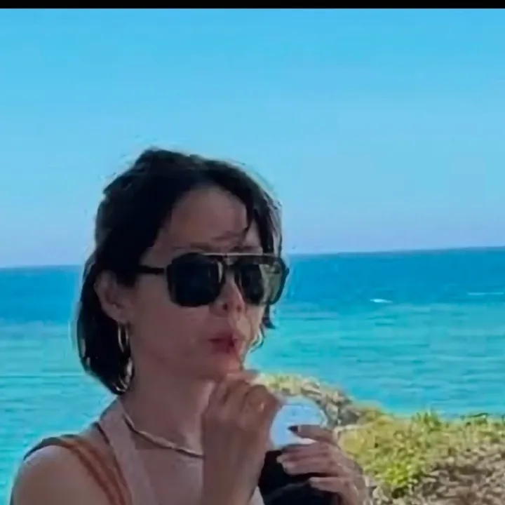 손예진의 최신 사진