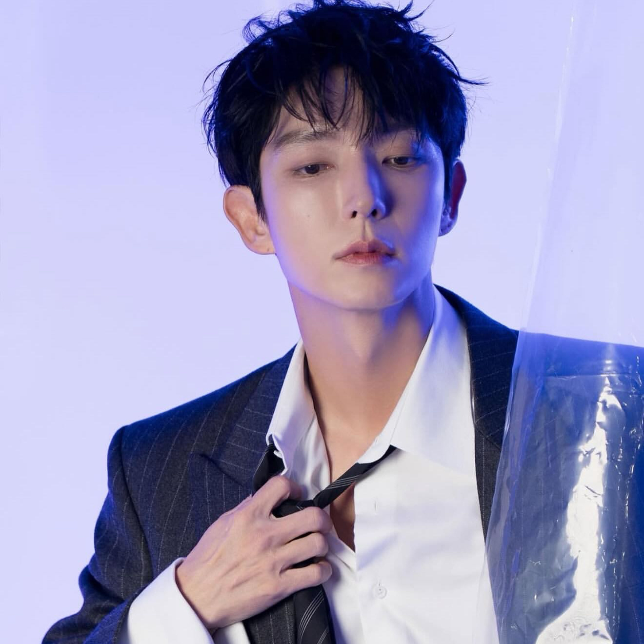 Behind-the-scenes cut of Lee Joongi