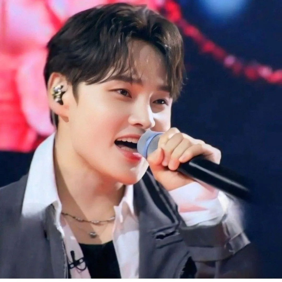 박서진의 비하인드 컷