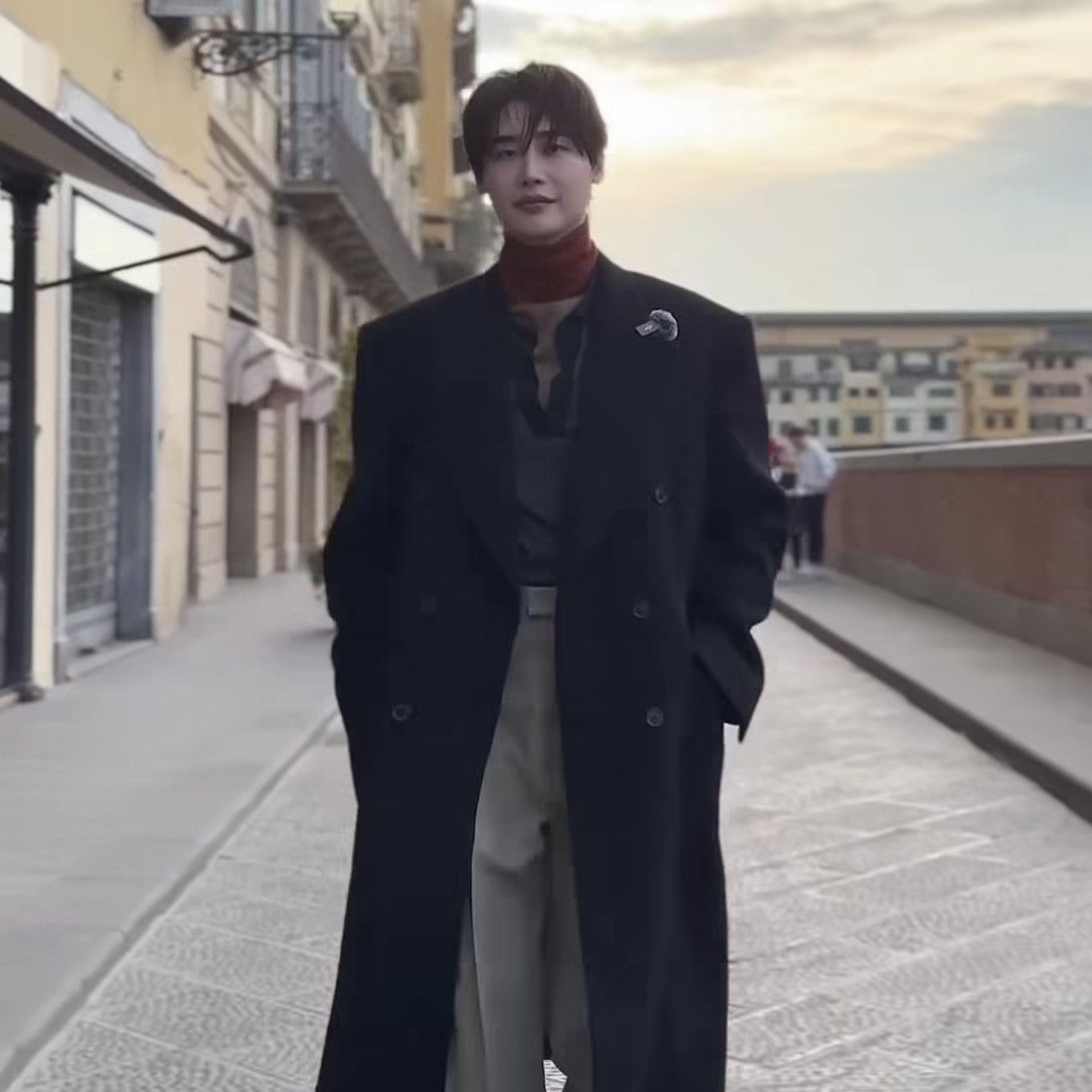 今日最も話題のセレブコミュニティフィード