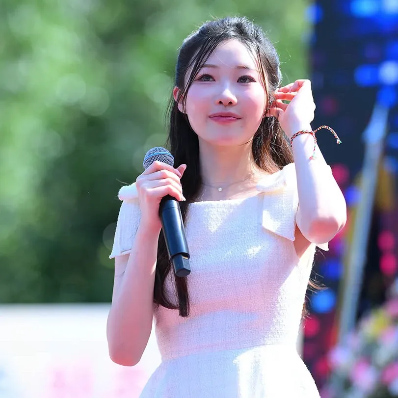 Recent activity shot of Jung Seojoo