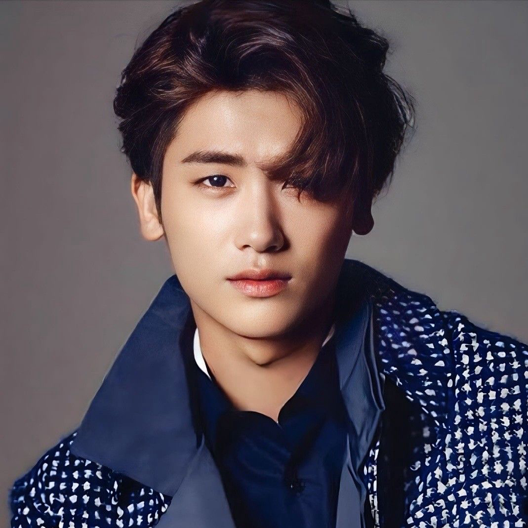 Recent activity shot of Park Hyungsik