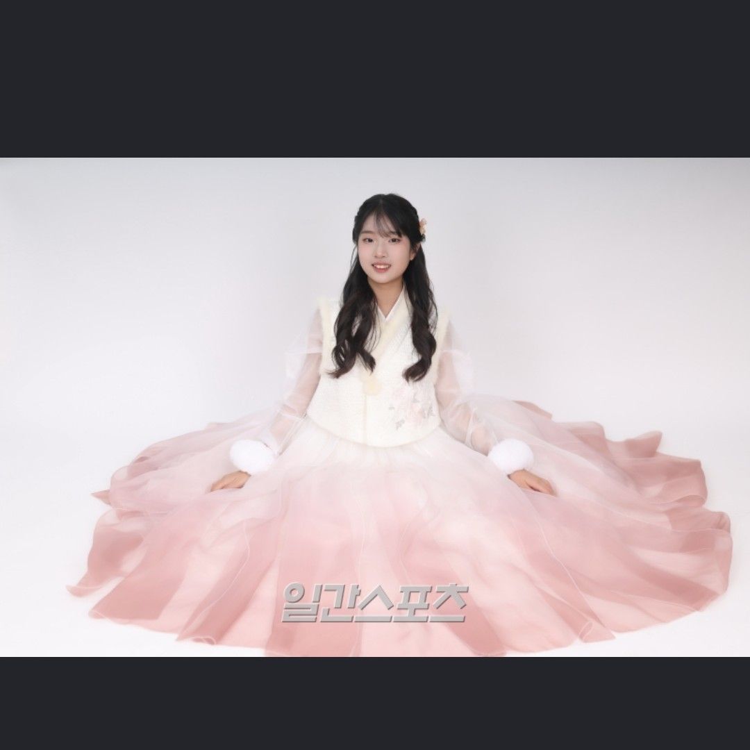 Recent activity shot of Bin Yeseo