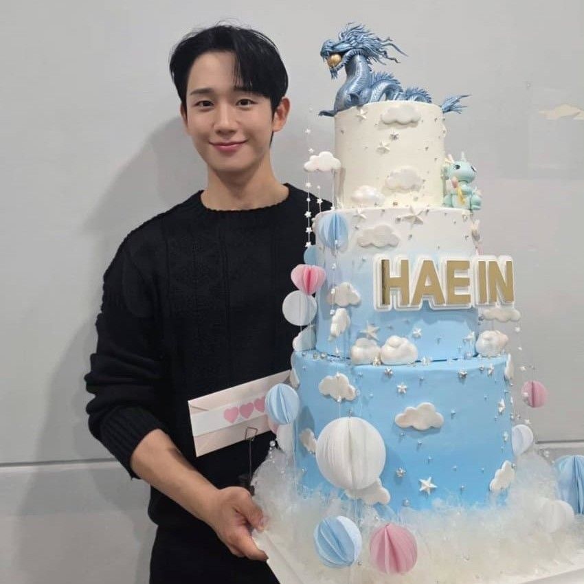 최애돌셀럽 커뮤니티 인기 폭발 포스트