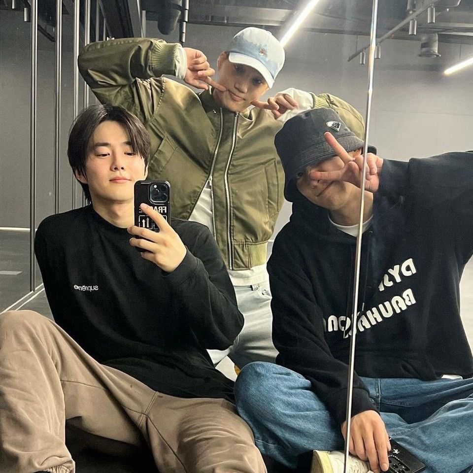 Recent activity shot of Suho