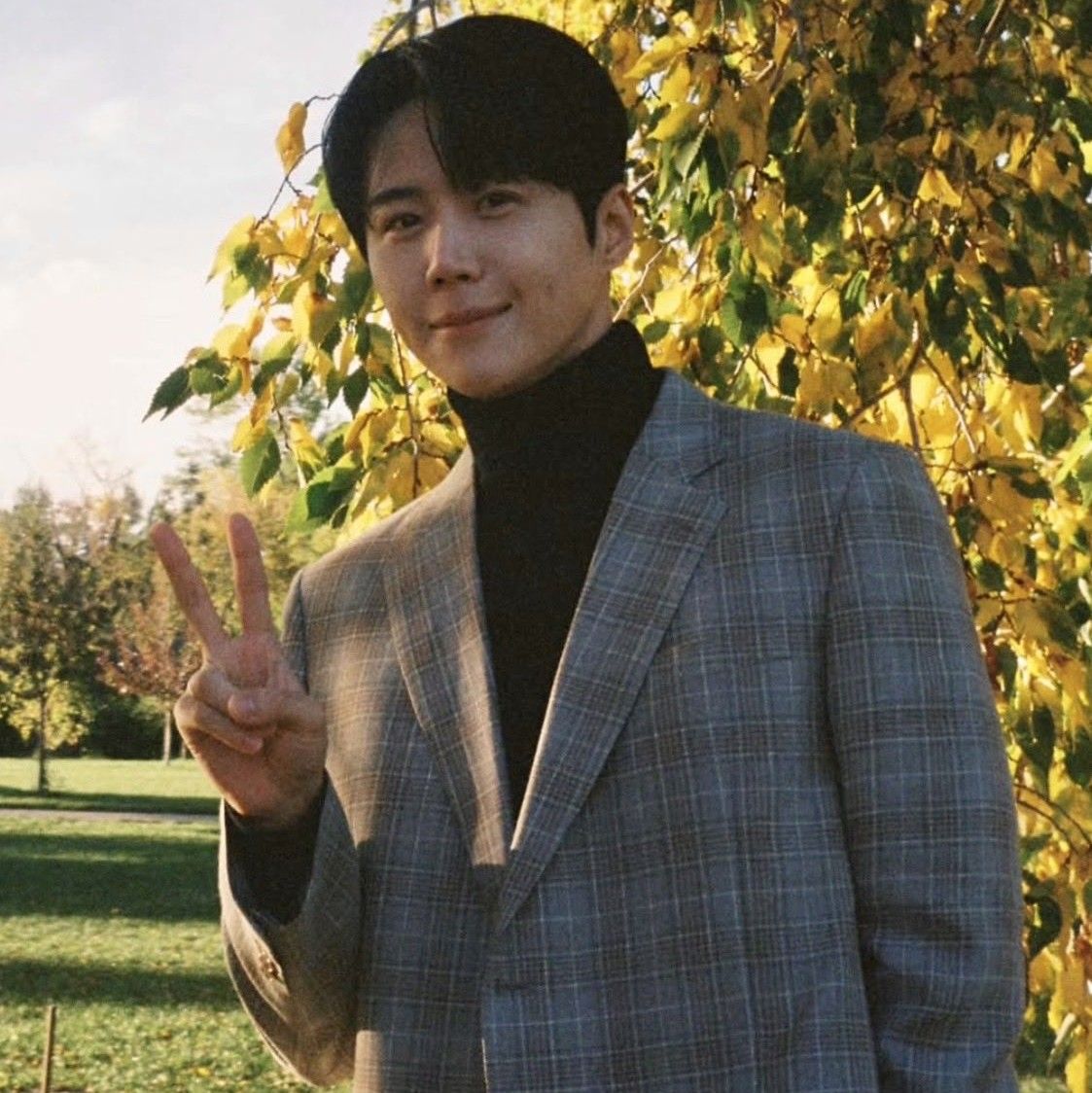 Foto kegiatan terbaru dari Kim Seonho