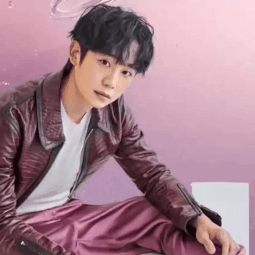 粉絲拍下的丁海寅瞬間