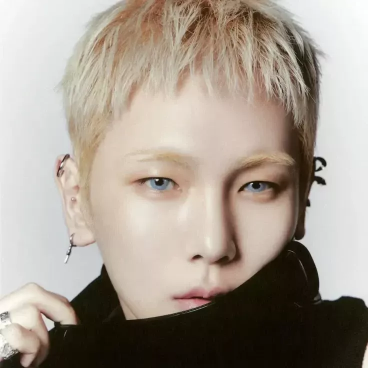 Behind-the-scenes cut of Key