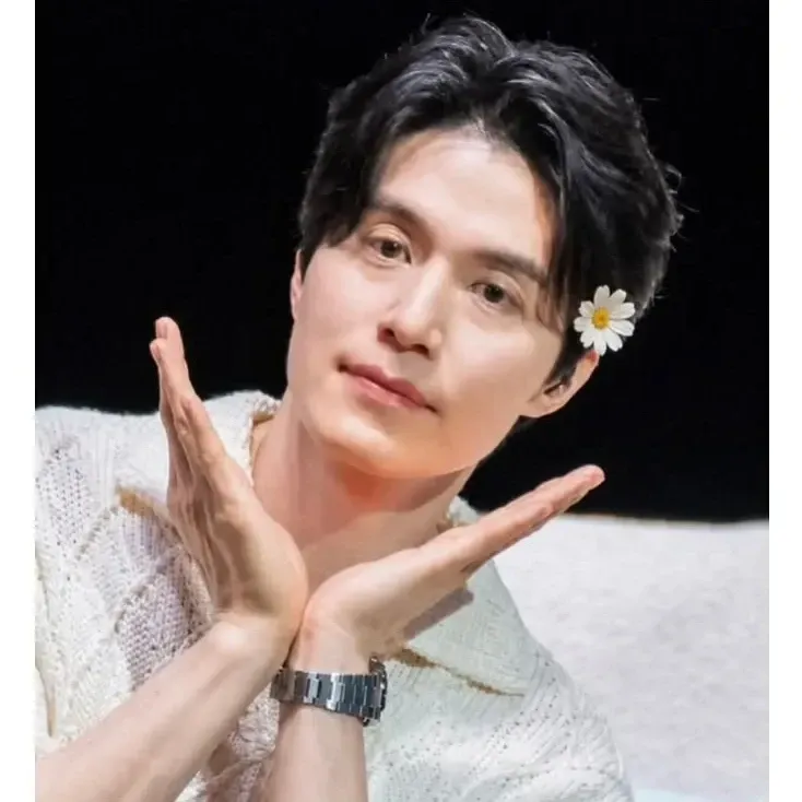 Latest photo of Lee Dongwook