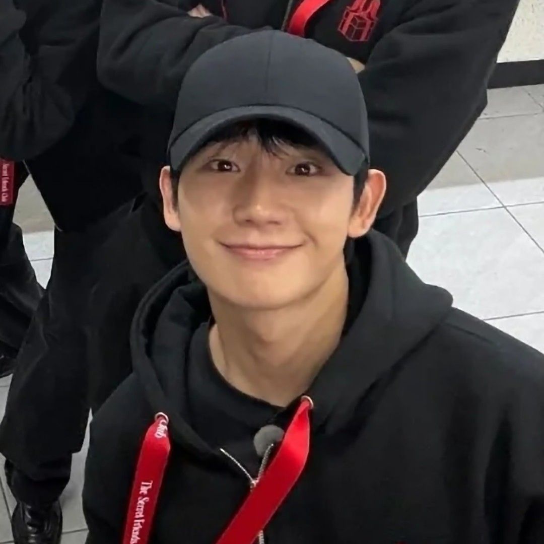 チョン・ヘインの最近の活動ショット