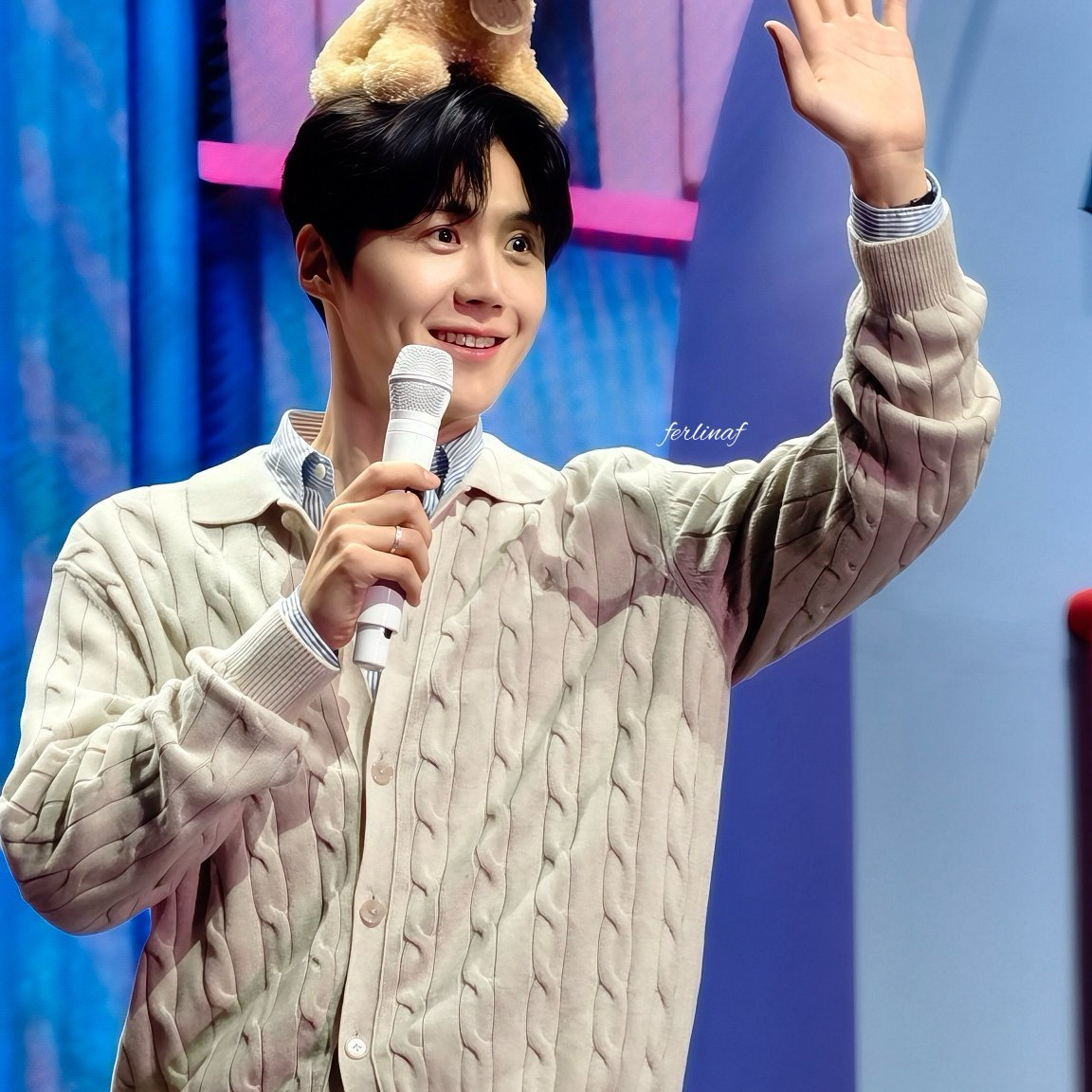 A moment captured by a fan of Kim Seonho