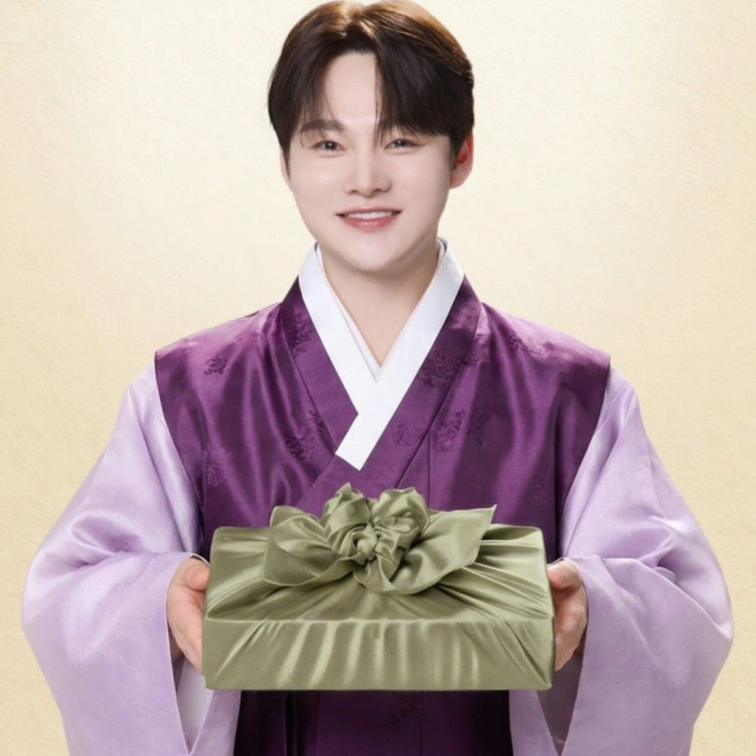 Foto terbaru dari Park Seojin