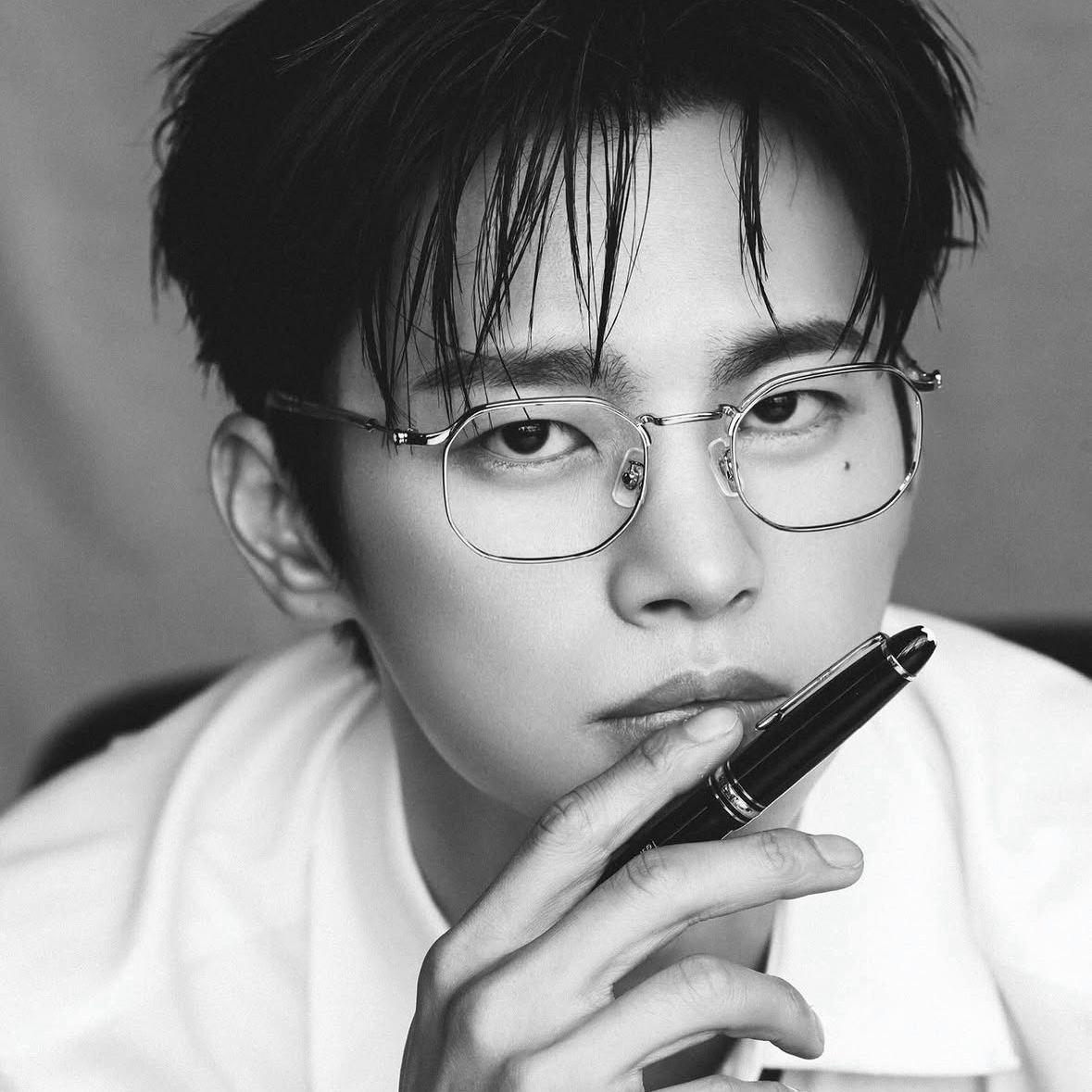 Behind-the-scenes cut of Seo Inguk