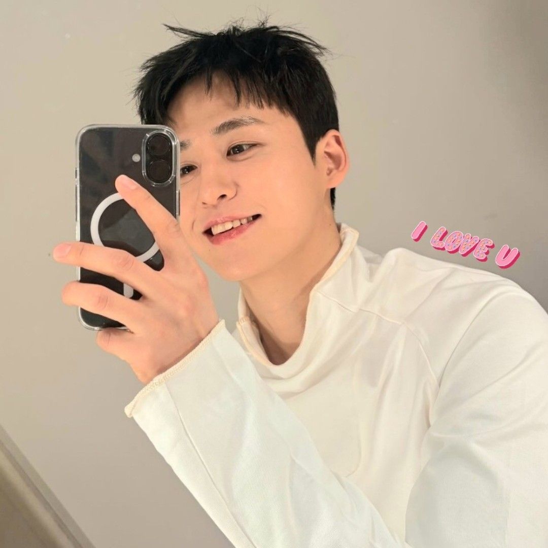 Recent activity shot of Lee Solomon