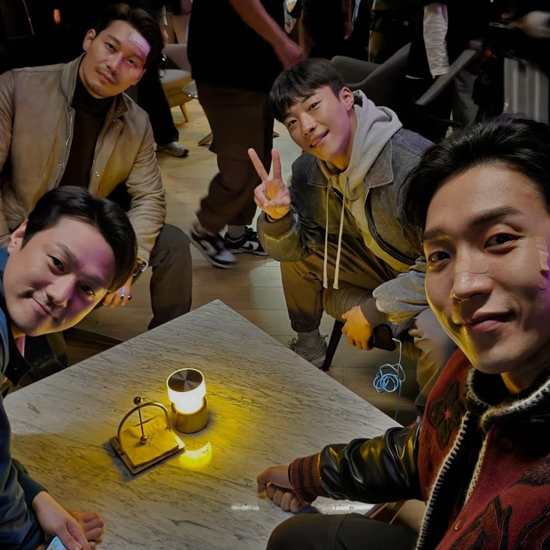 Behind-the-scenes cut of Woo Dohwan