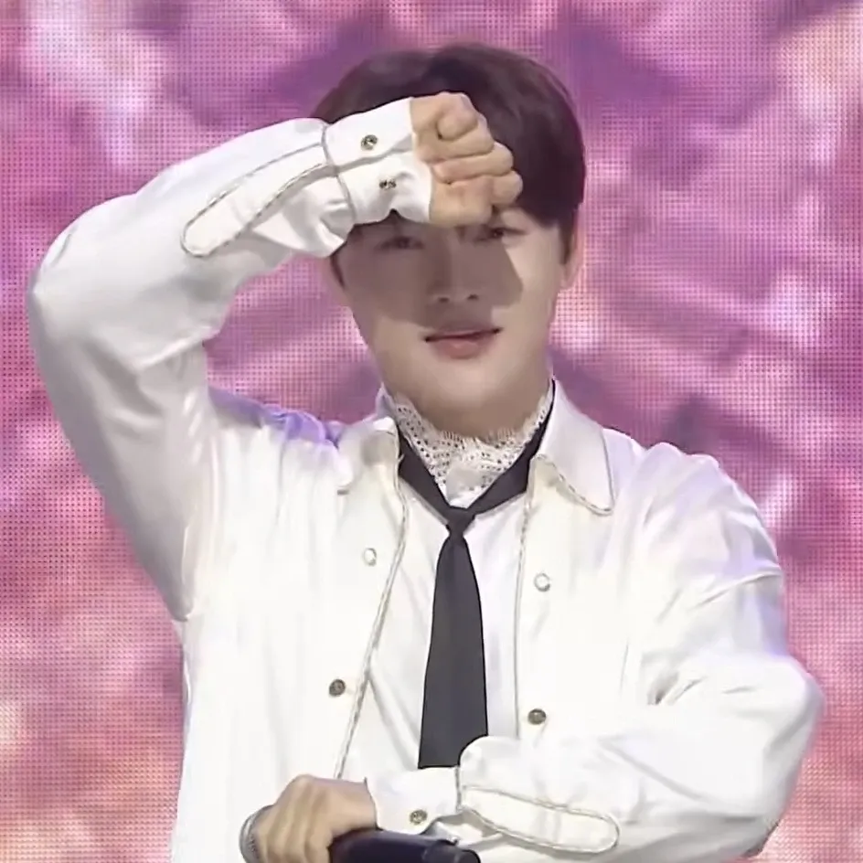 박서진의 비하인드 컷