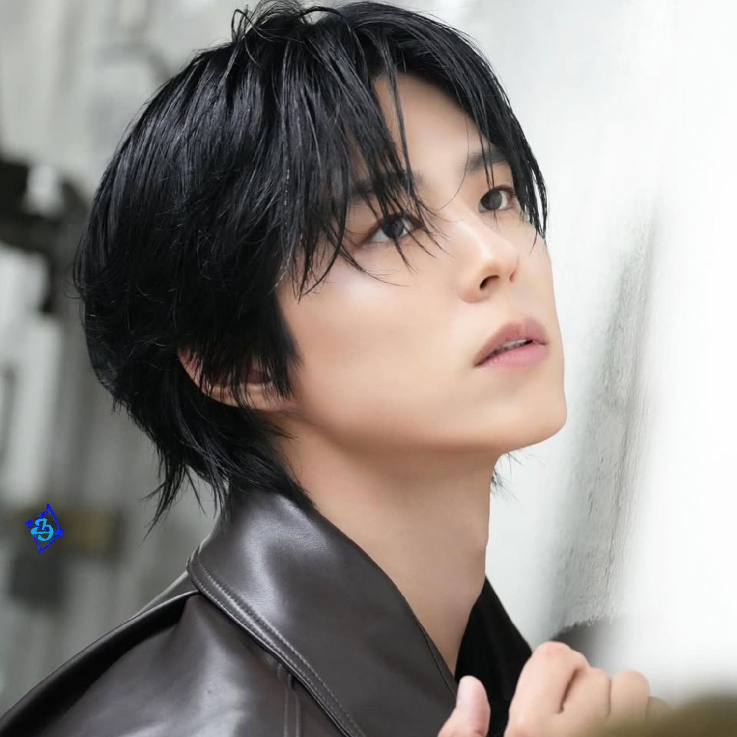 Behind-the-scenes cut of Park Bogum